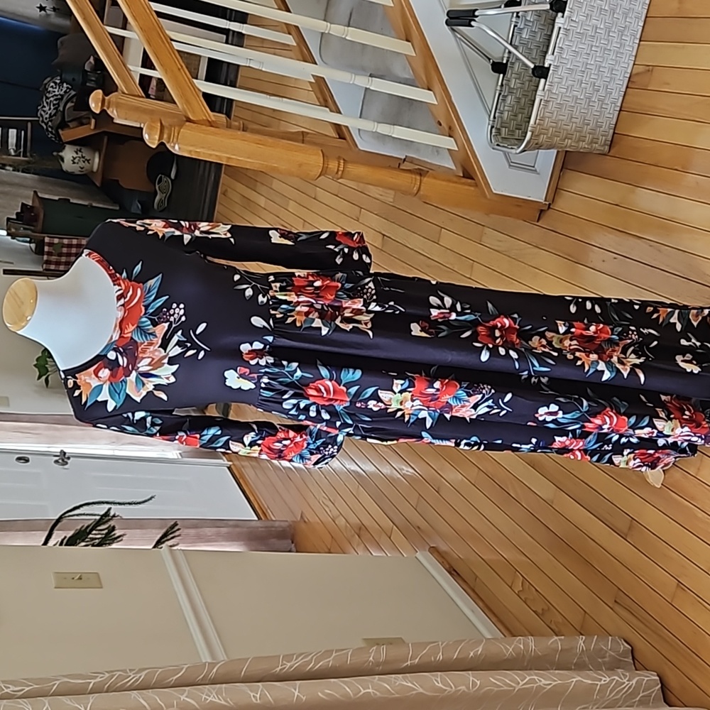 🌺 CUTE MAXI DRESS